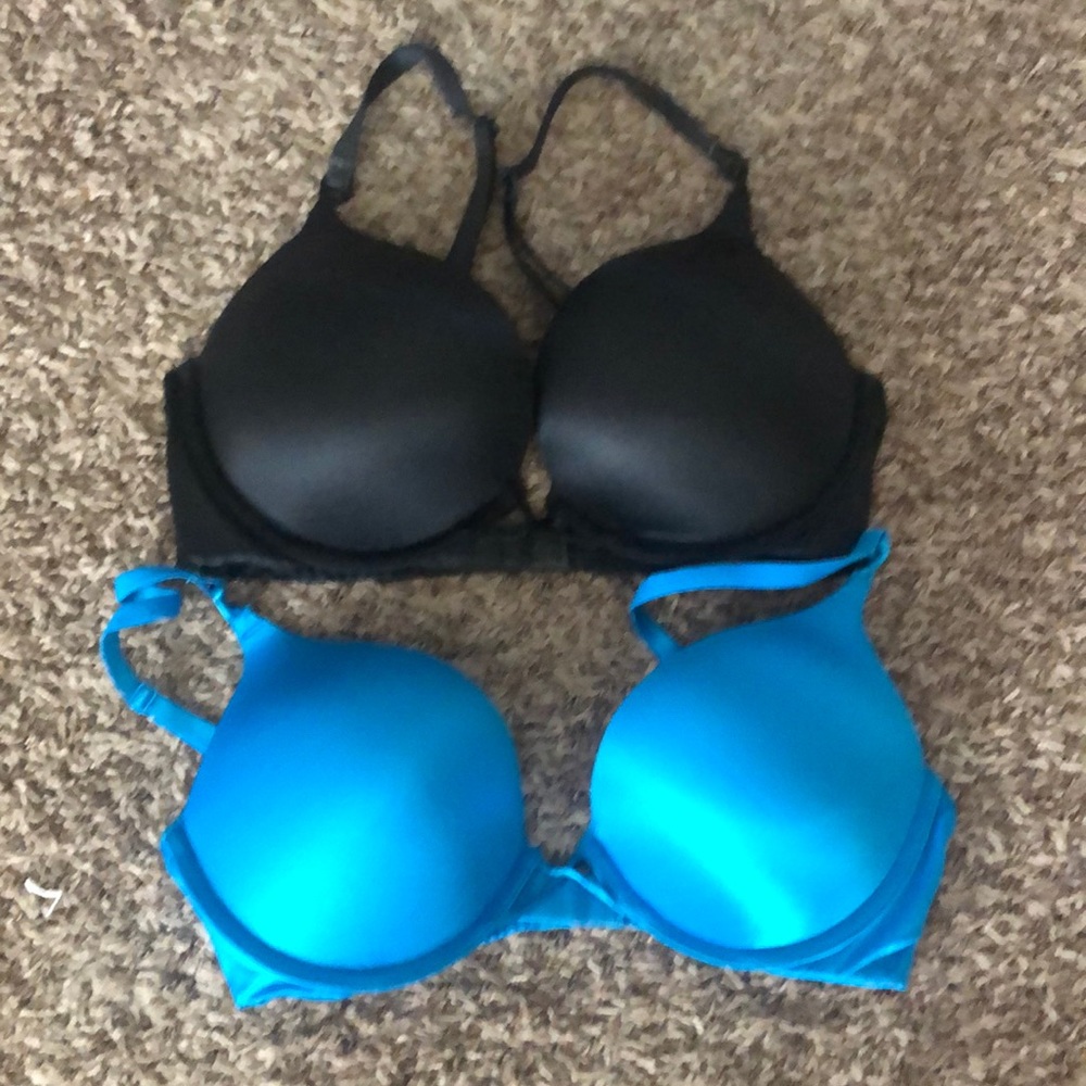 Push up Victoria Secret bras